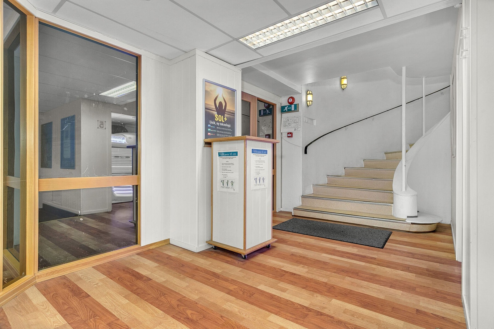 Kjelleretasje - Leietaker Solarium Galleribilde