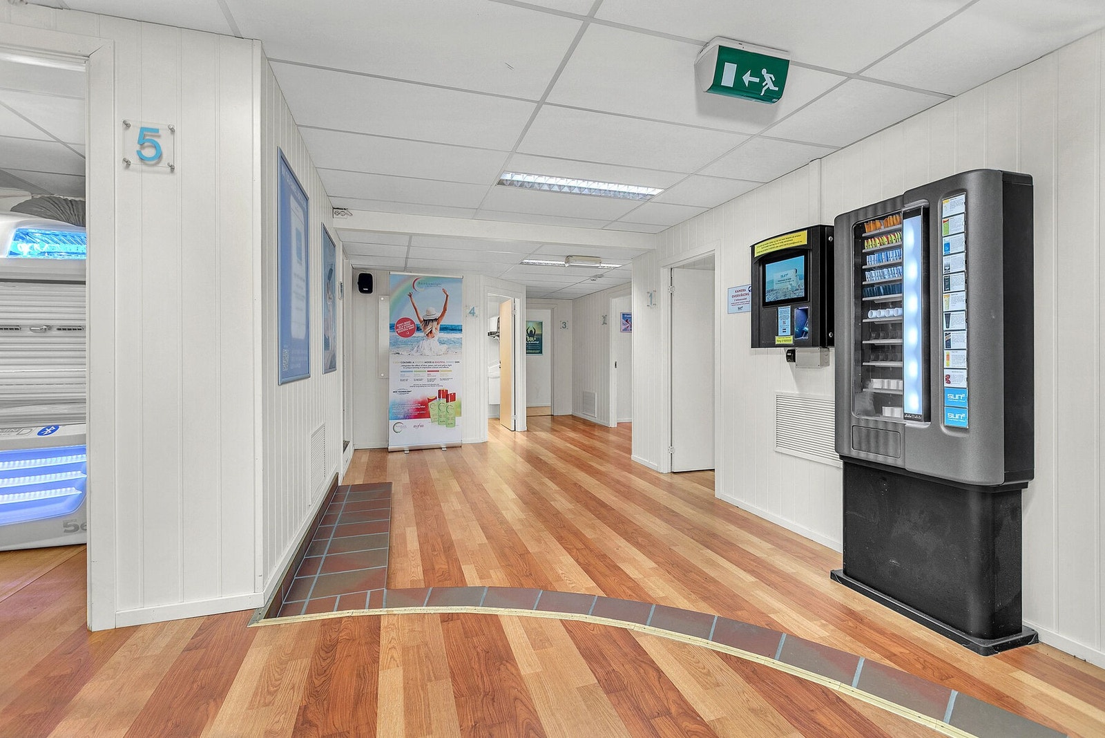 Kjelleretasje - Leietaker Solarium Galleribilde