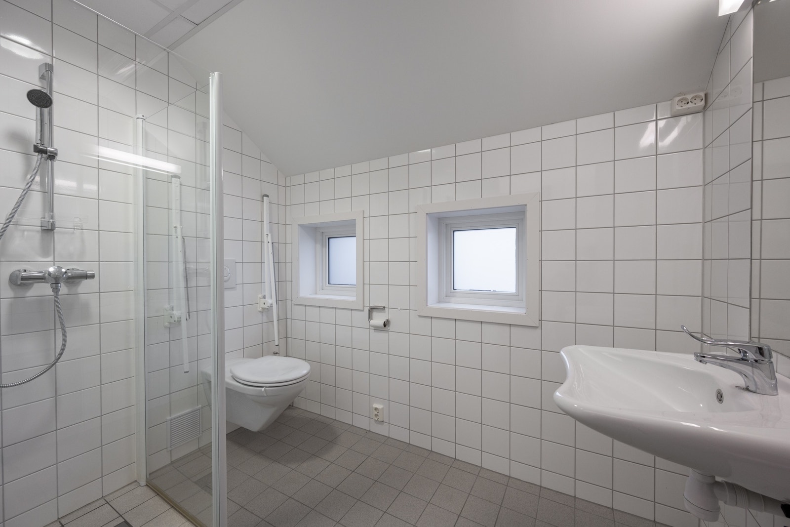 Lokale 2 - wc/dusj Galleribilde