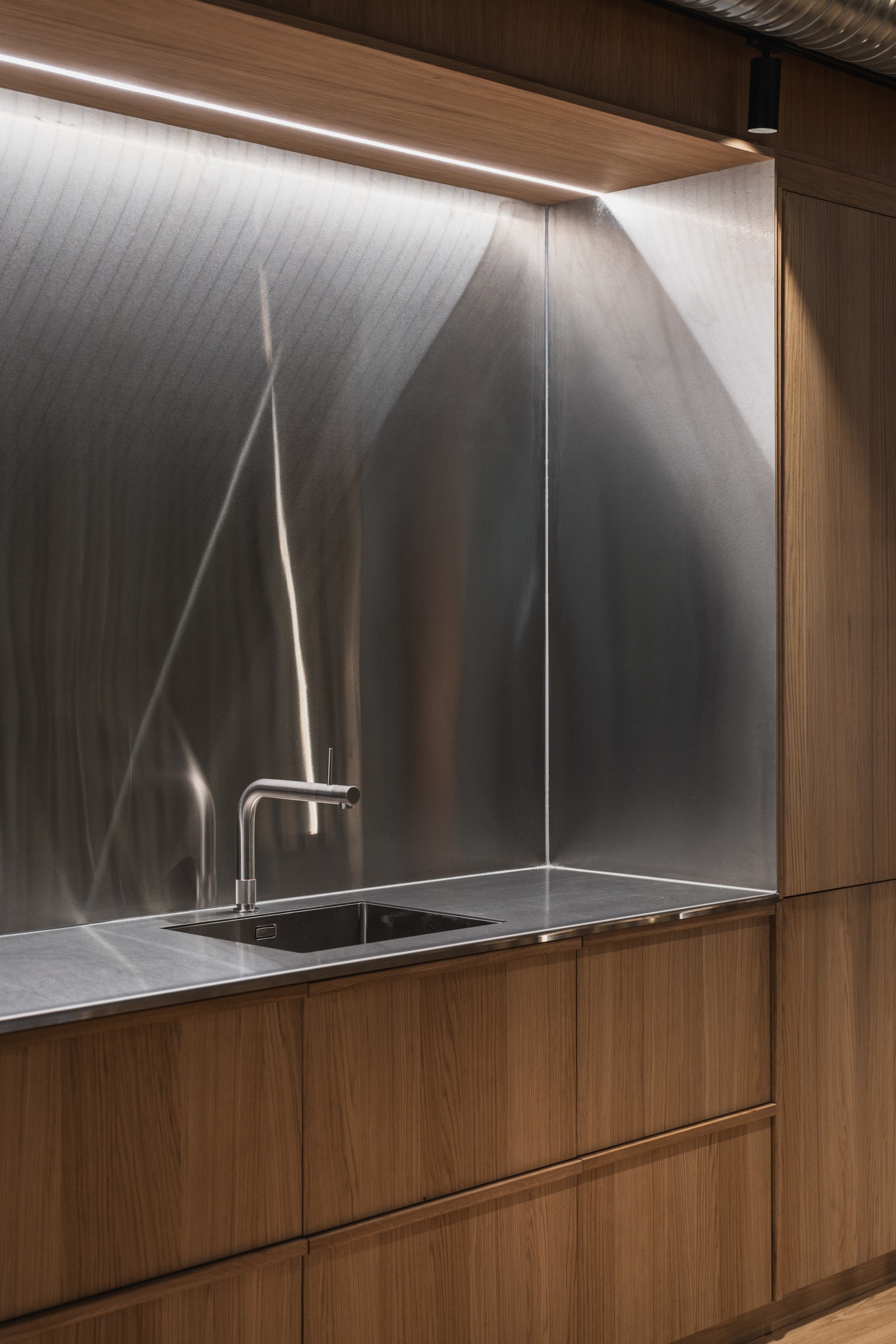 Eksempel på nylig rehabiliterte lokaler for annen leietaker i byggets 1.etasje. Designet av RADIUS DESIGN AS Galleribilde