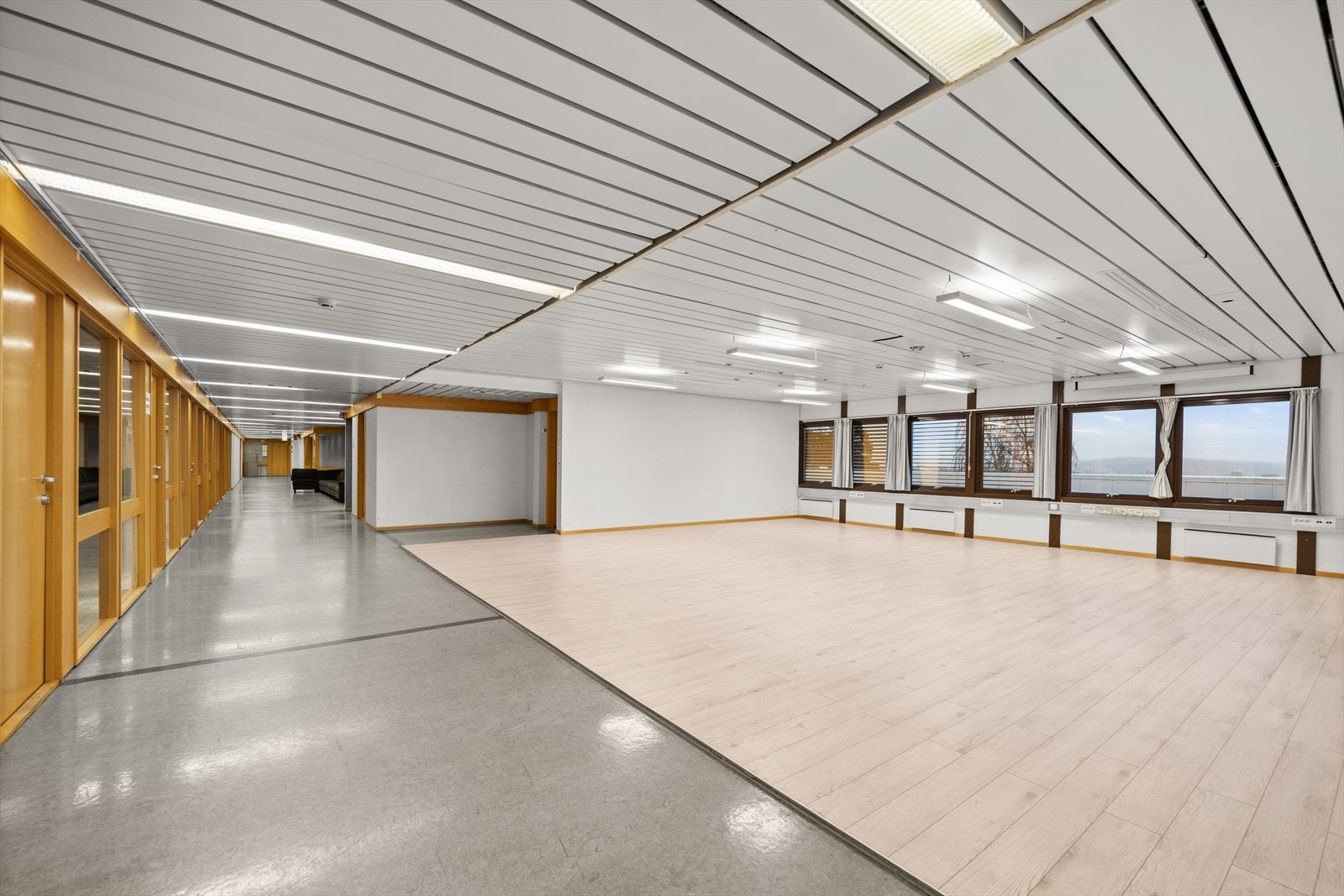 Husebybakken 28B Kontorlokale Galleribilde