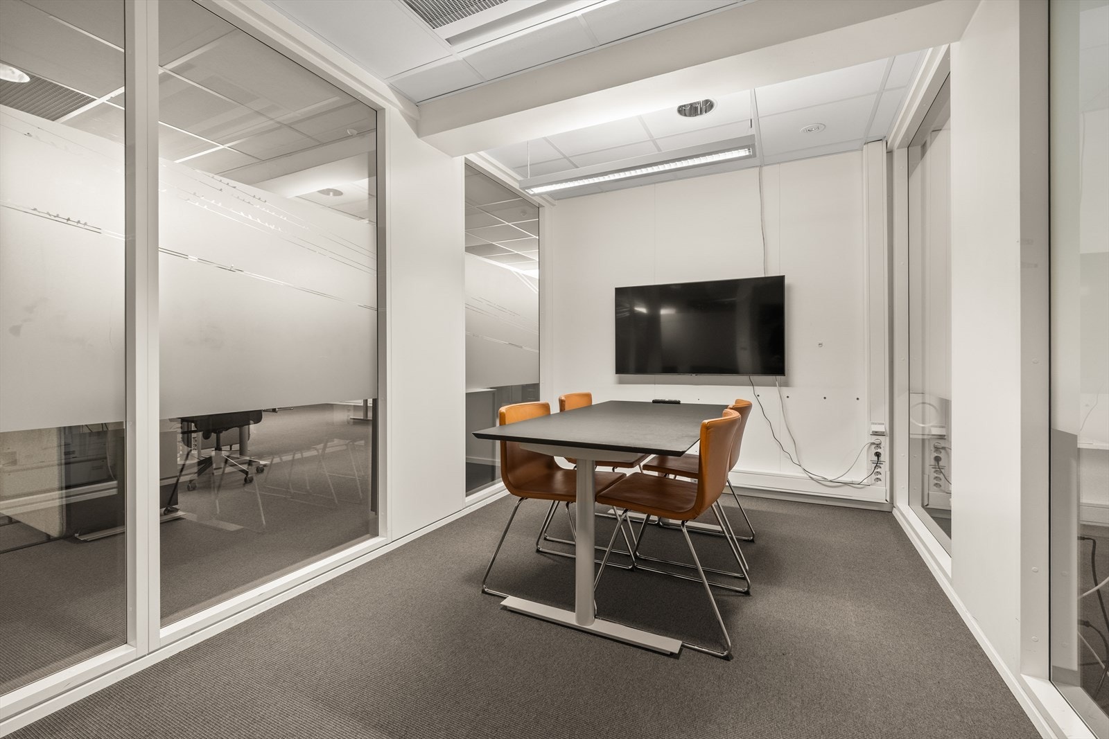 Husebybakken 28B Kontorlokale Galleribilde