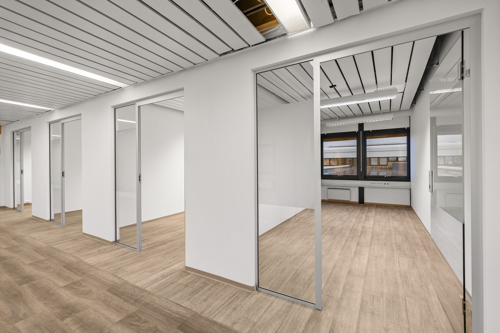 Husebybakken 28B Kontorlokale Galleribilde