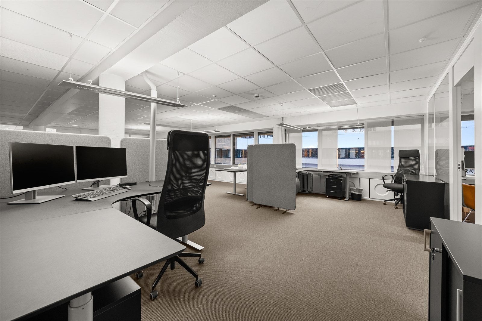 Husebybakken 28B Kontorlokale Galleribilde