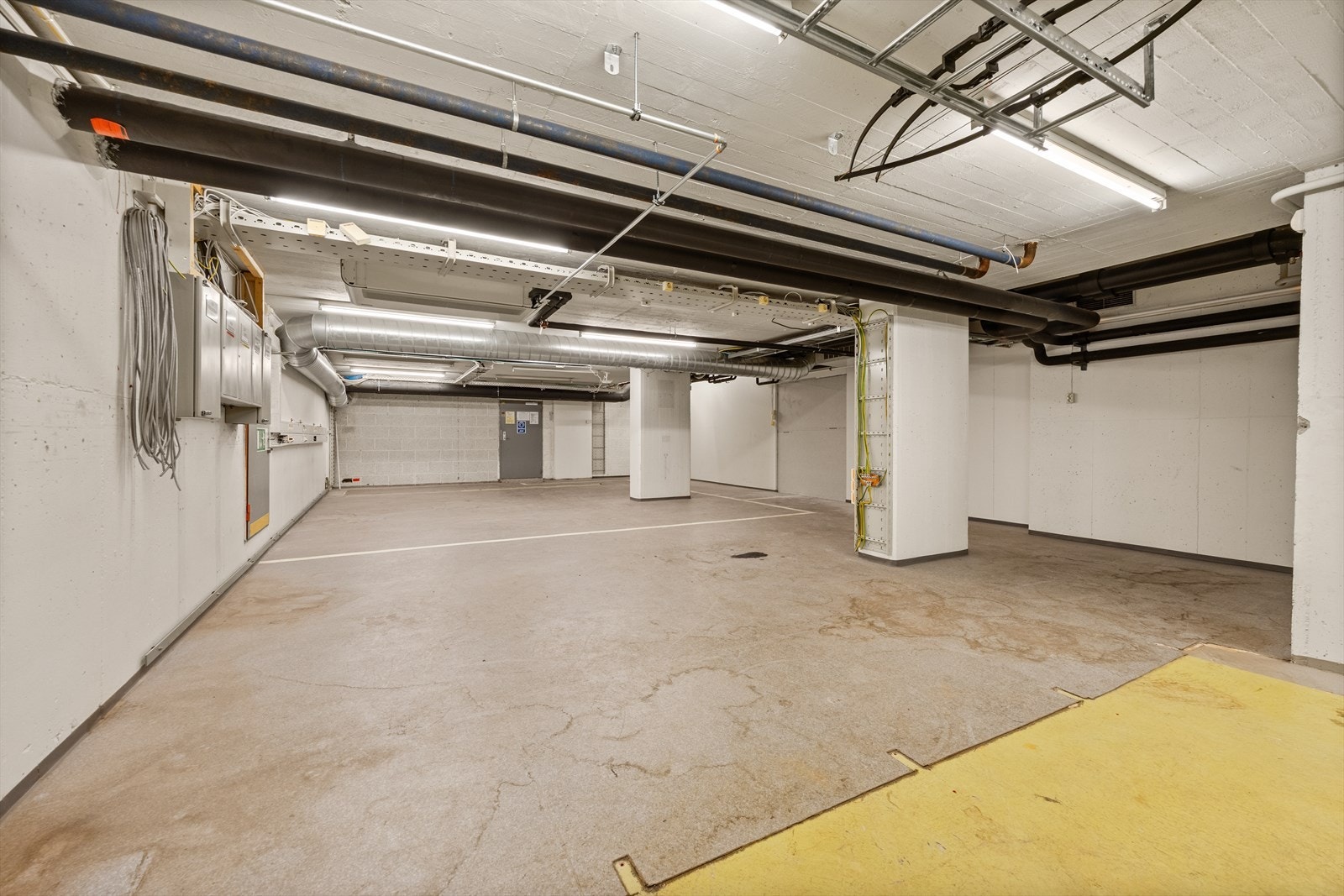 Husebybakken 28B Kombinasjonslokale/lager Galleribilde