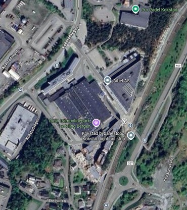 Gå av bybanen og se rett på næringsseksjonen. Galleribilde