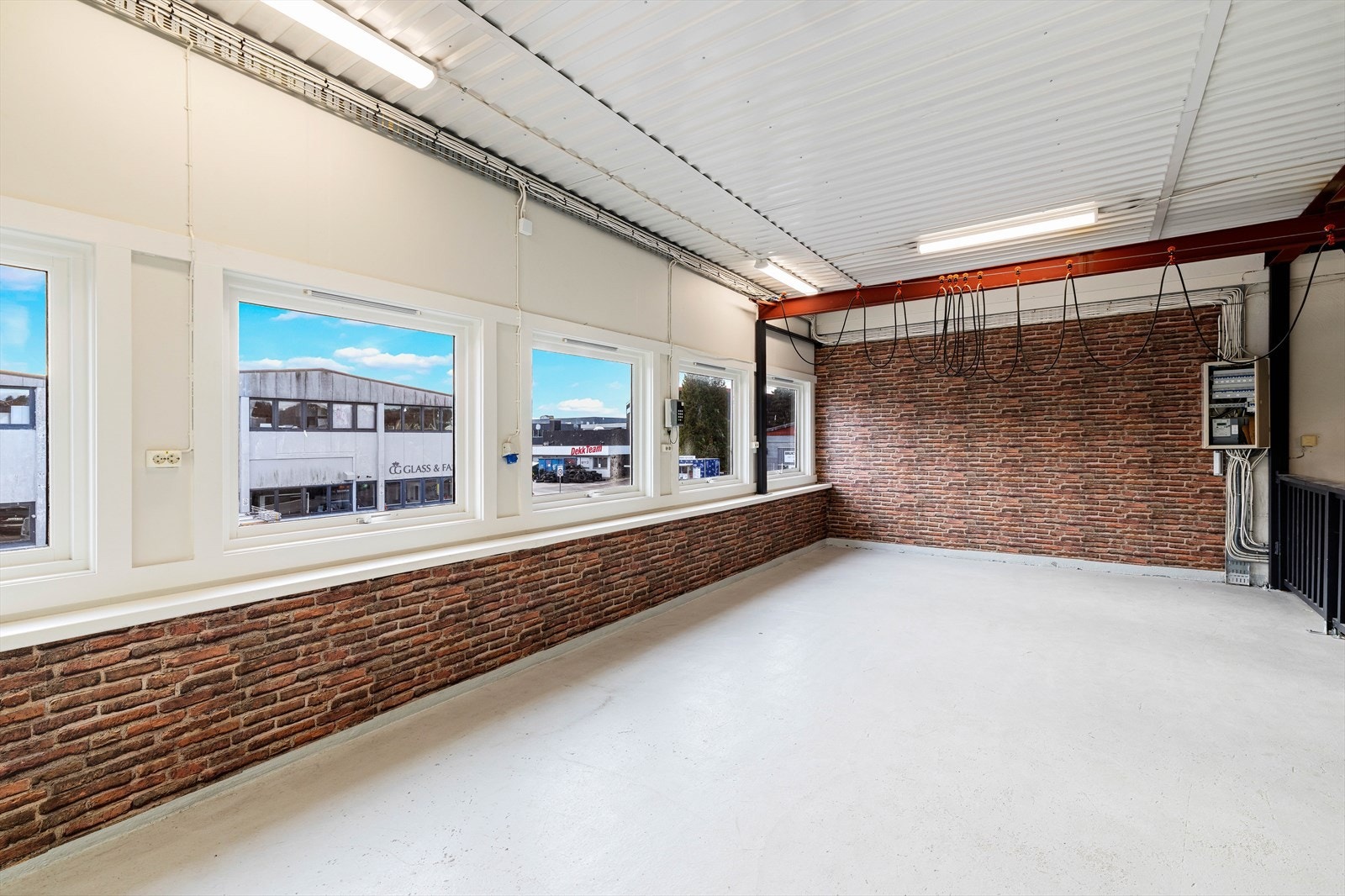 Ny belysning (2025) og tak (2023) Galleribilde