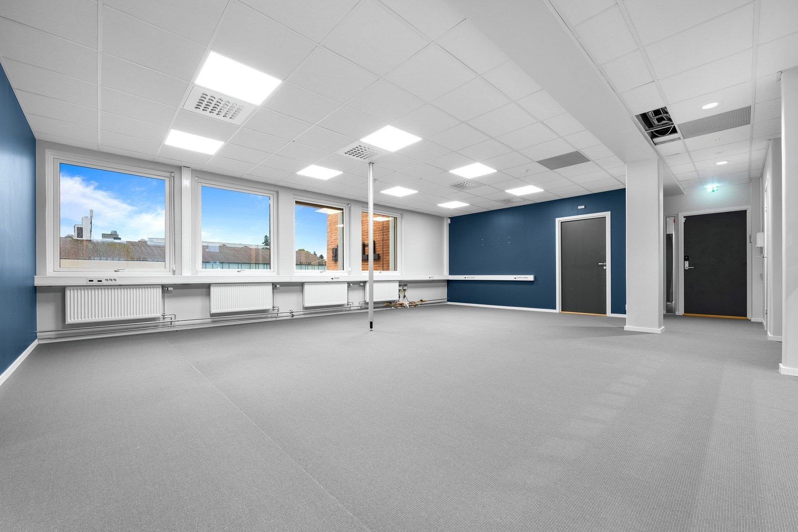 Her kan du også sitte i åpent landskap Galleribilde