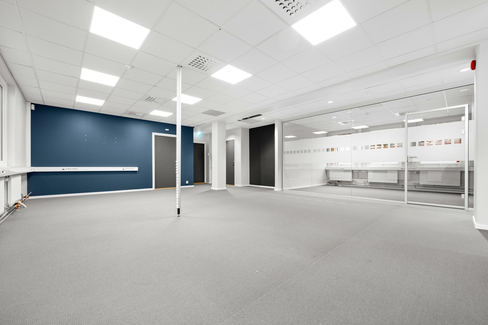 Her kan du også sitte i åpent landskap Galleribilde