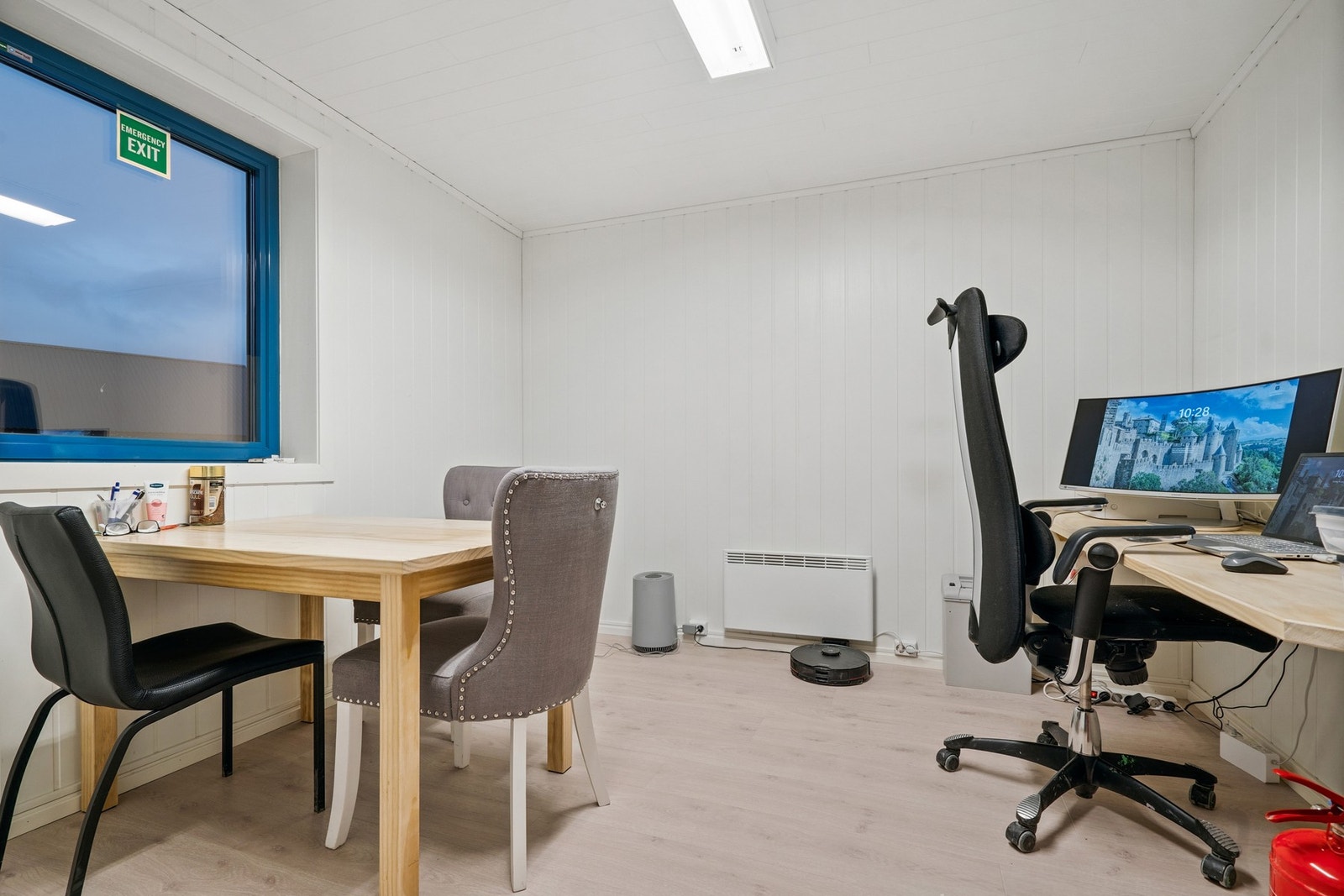 Kontor og verksted Galleribilde