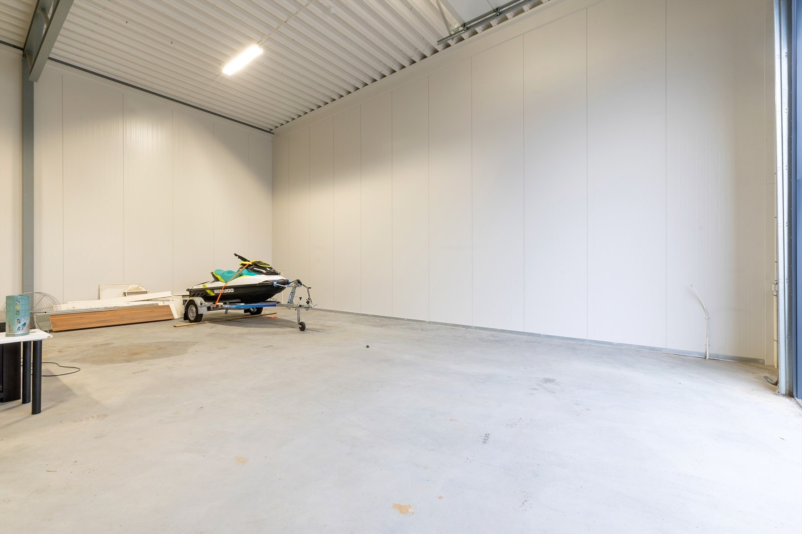 Det er innlagt vann og kloakk. Ikke tilkoblet. Galleribilde