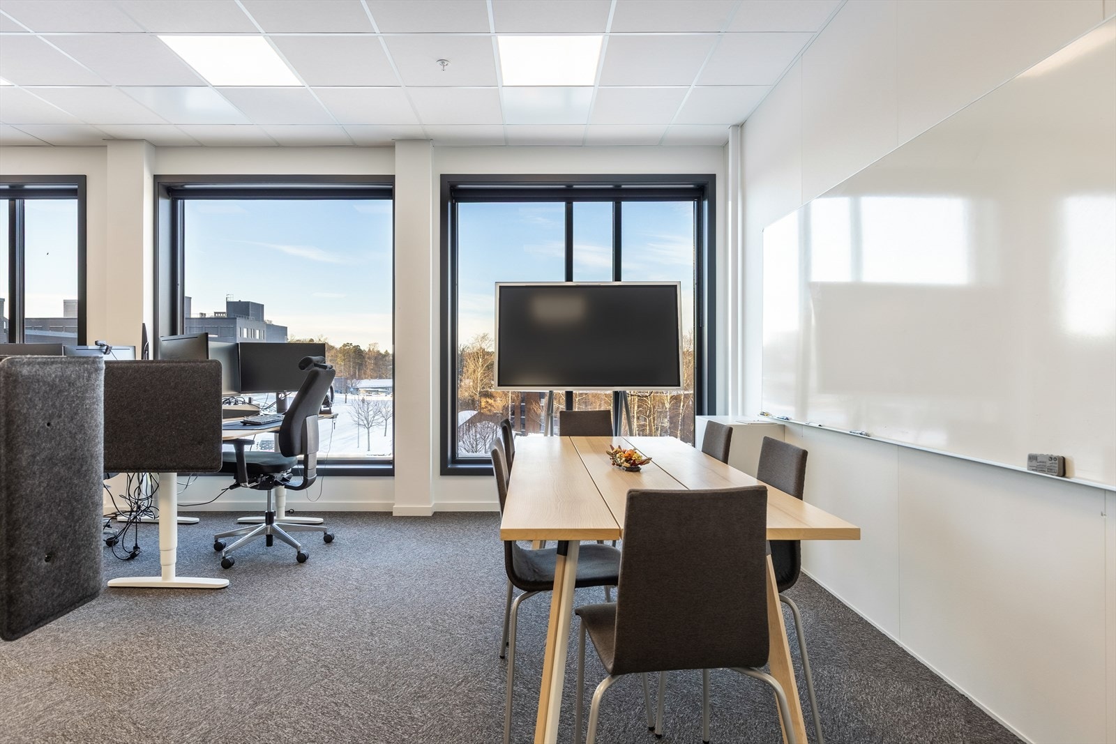 Meget flotte kontorlokaler. Hyggelige åpne løsninger. Galleribilde