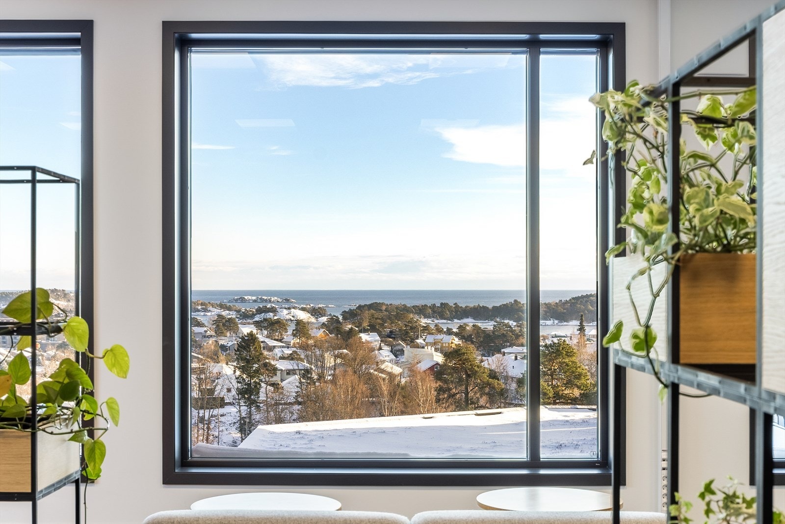 Utsikt. Galleribilde