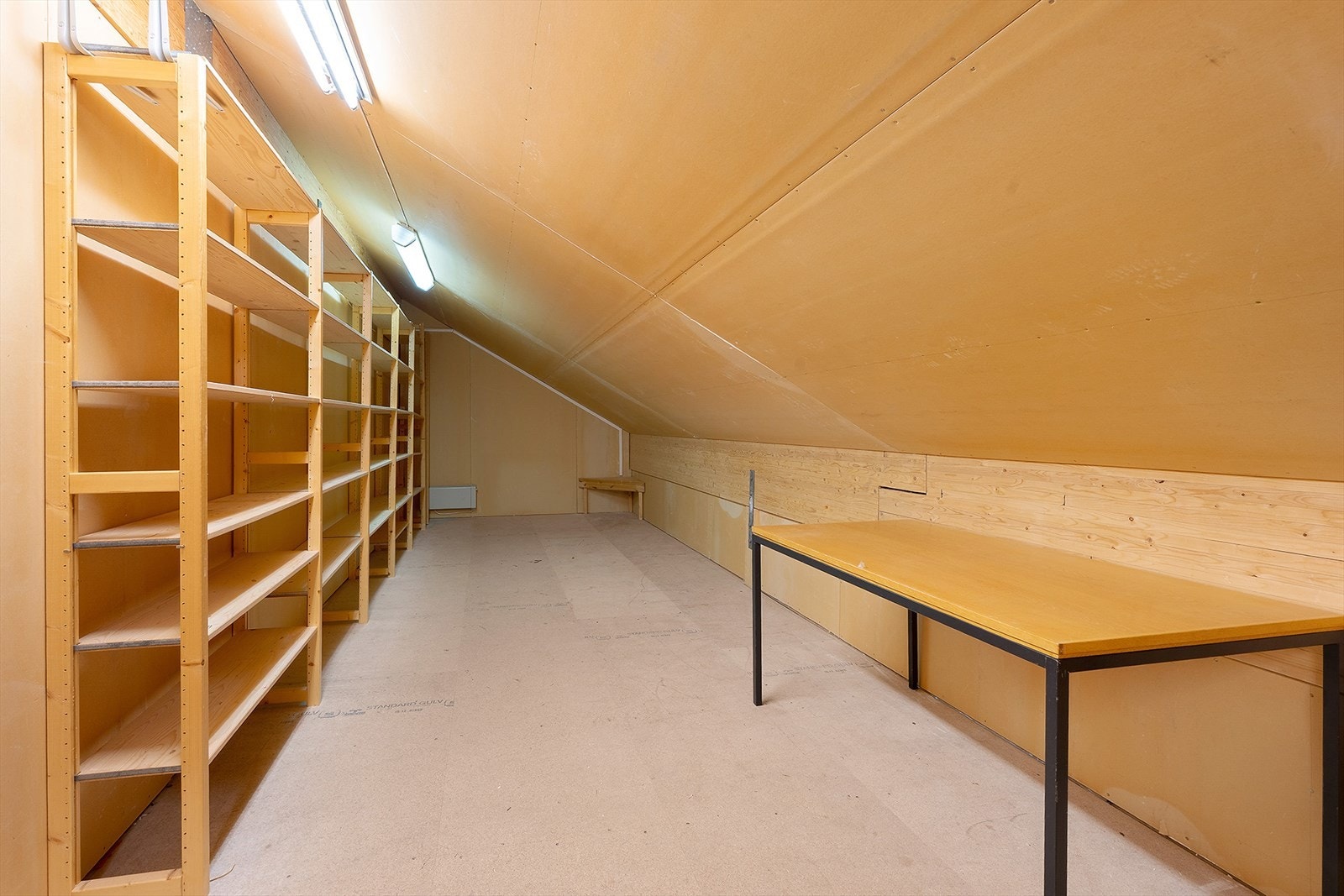 Lager i 2. etasje Galleribilde