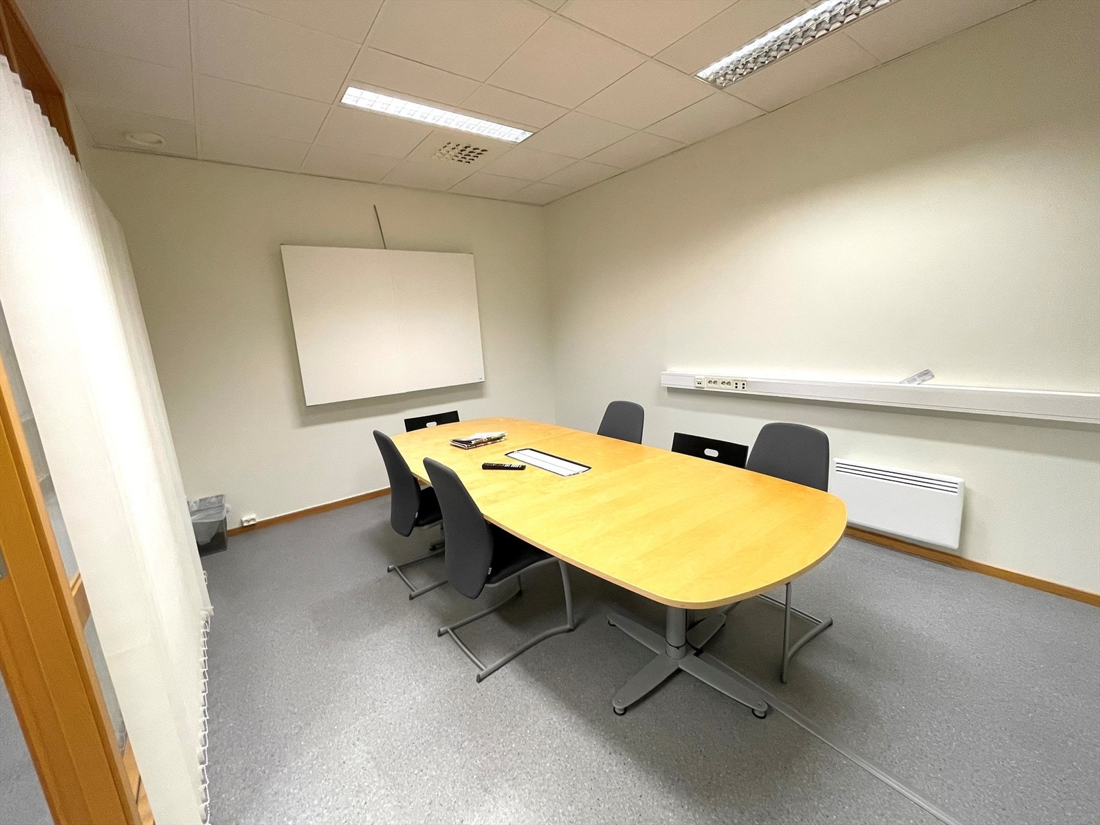 2. etasje felles møterom.jpg Galleribilde