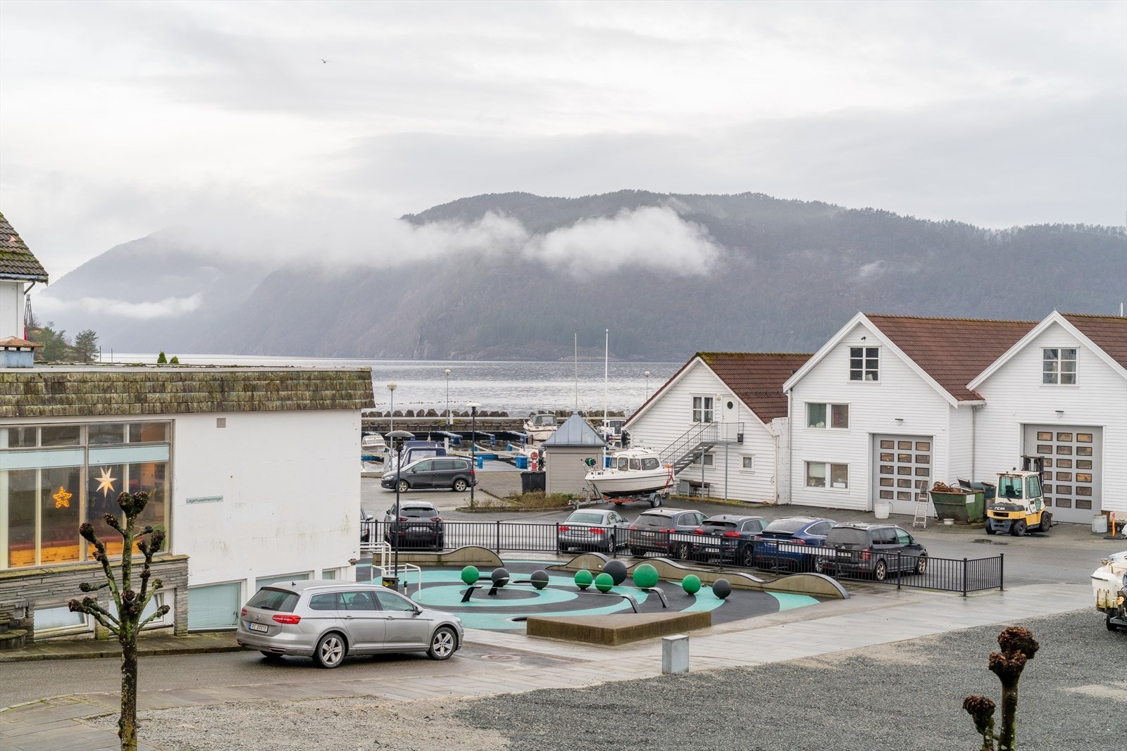 NEG-15.jpg Galleribilde