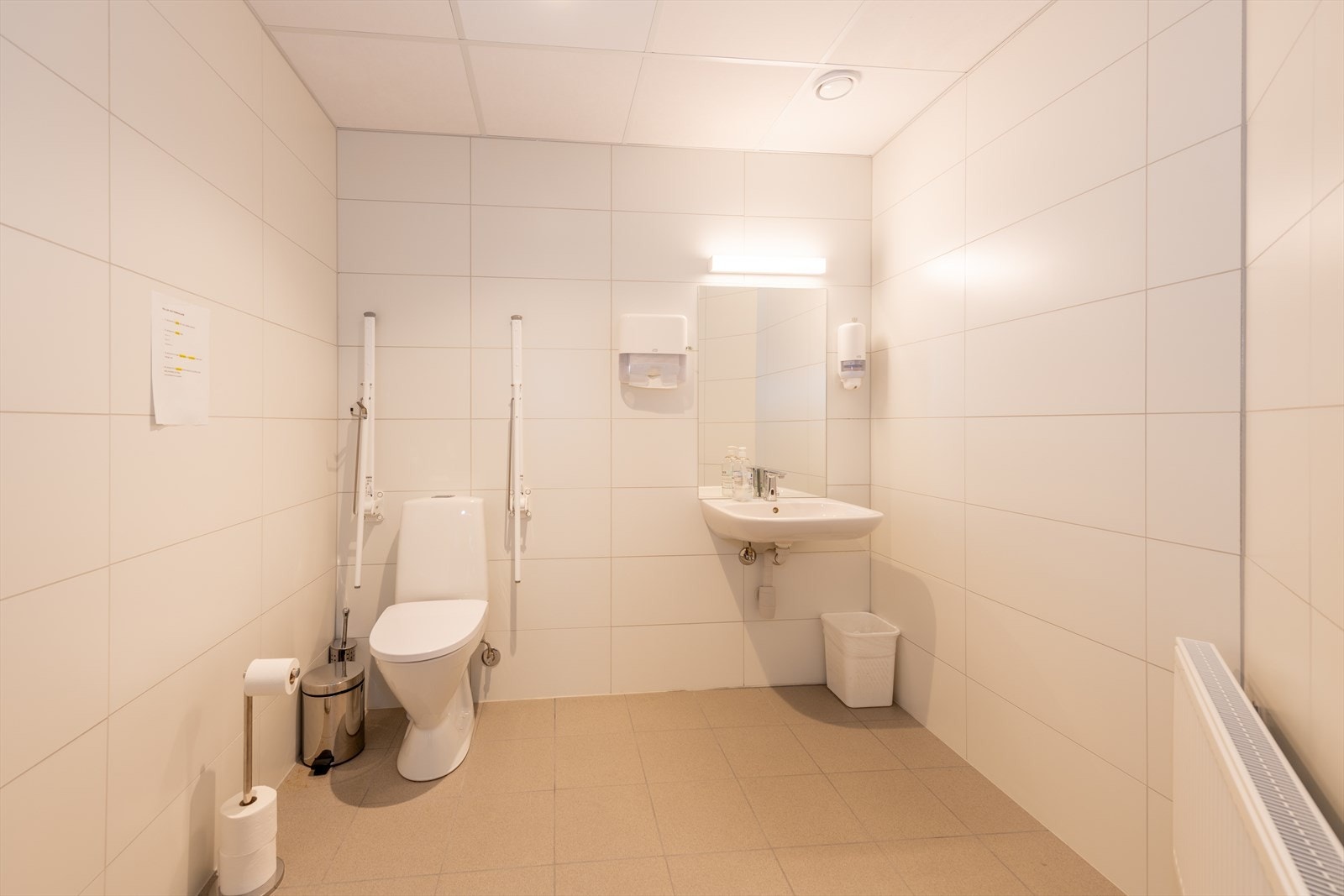 NEG-23.jpg Galleribilde