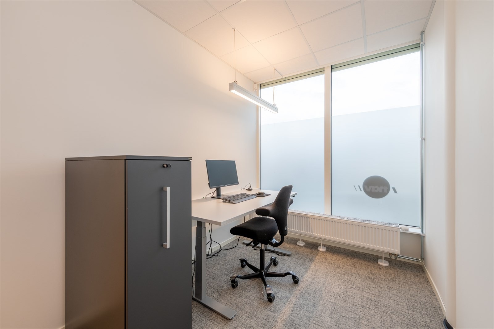 NEG-21.jpg Galleribilde