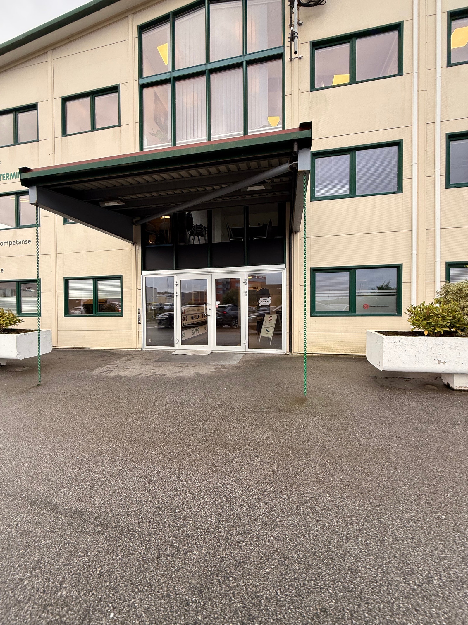 Hovedinngang Galleribilde