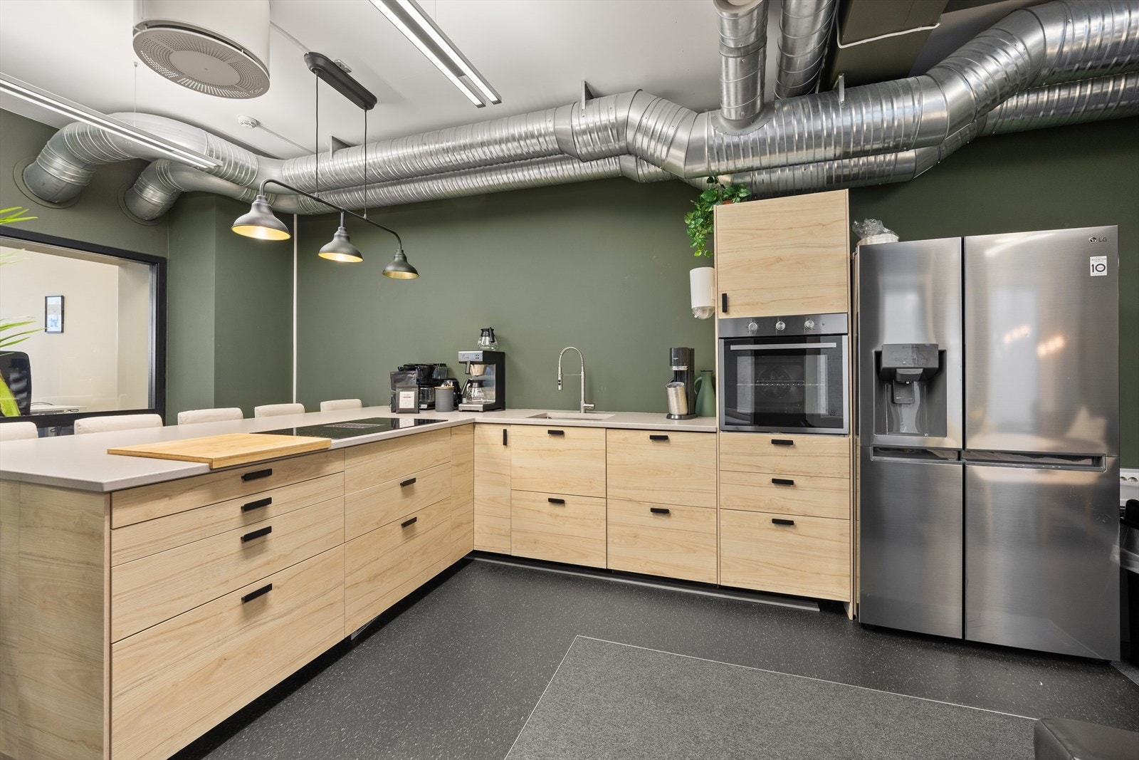 2.etg. 160 kvm BTA. Galleribilde