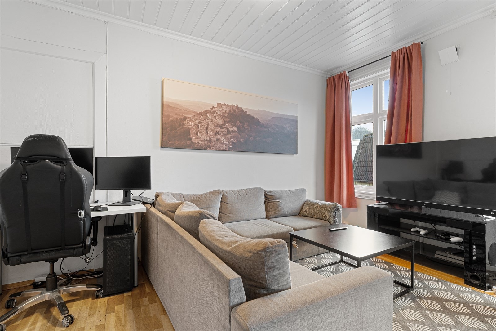 3. etg leilighet øst Galleribilde