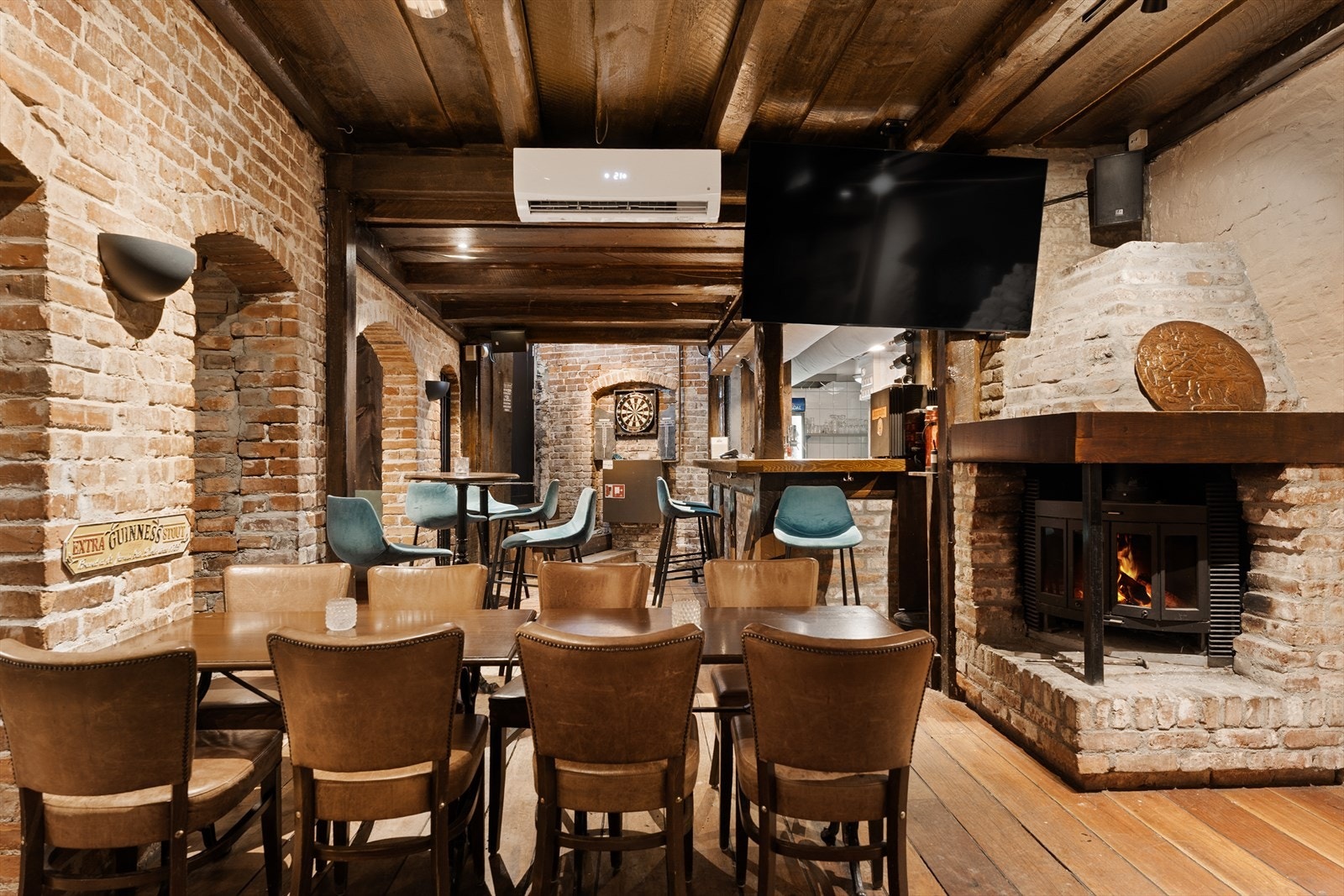 Underetasje pub Galleribilde