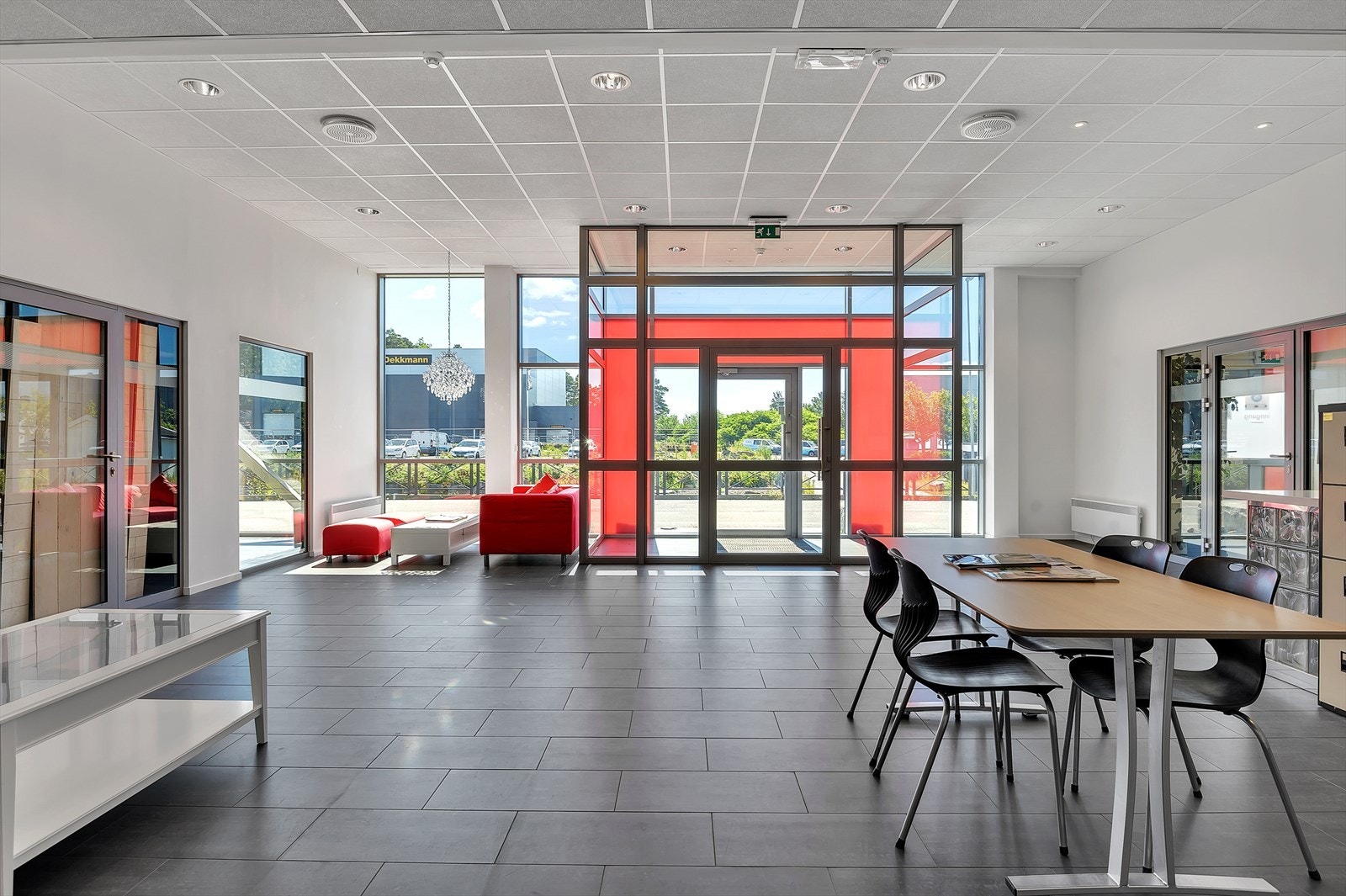 Lokal 3 (grønt): Showroom/salgslokale Galleribilde