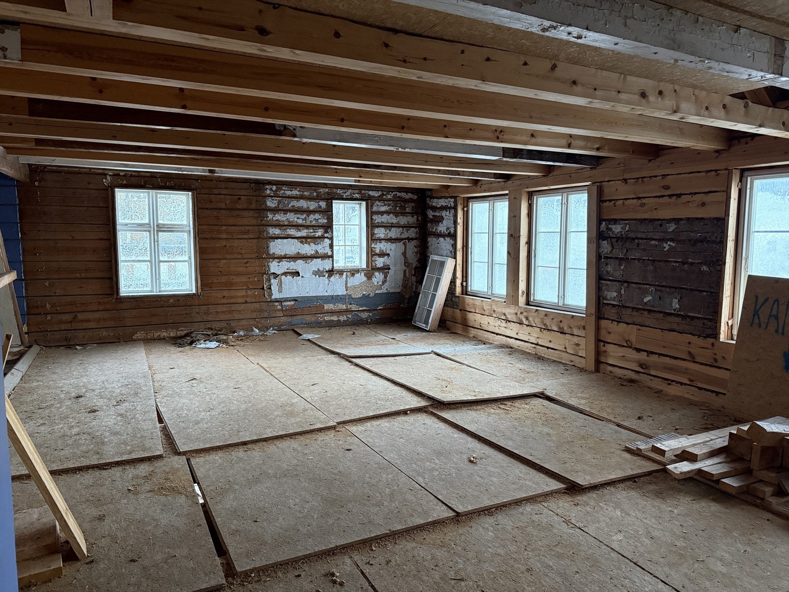 Hovudbygget med eksteriør og fastmontert interiør er eit freda kulturminne. Galleribilde