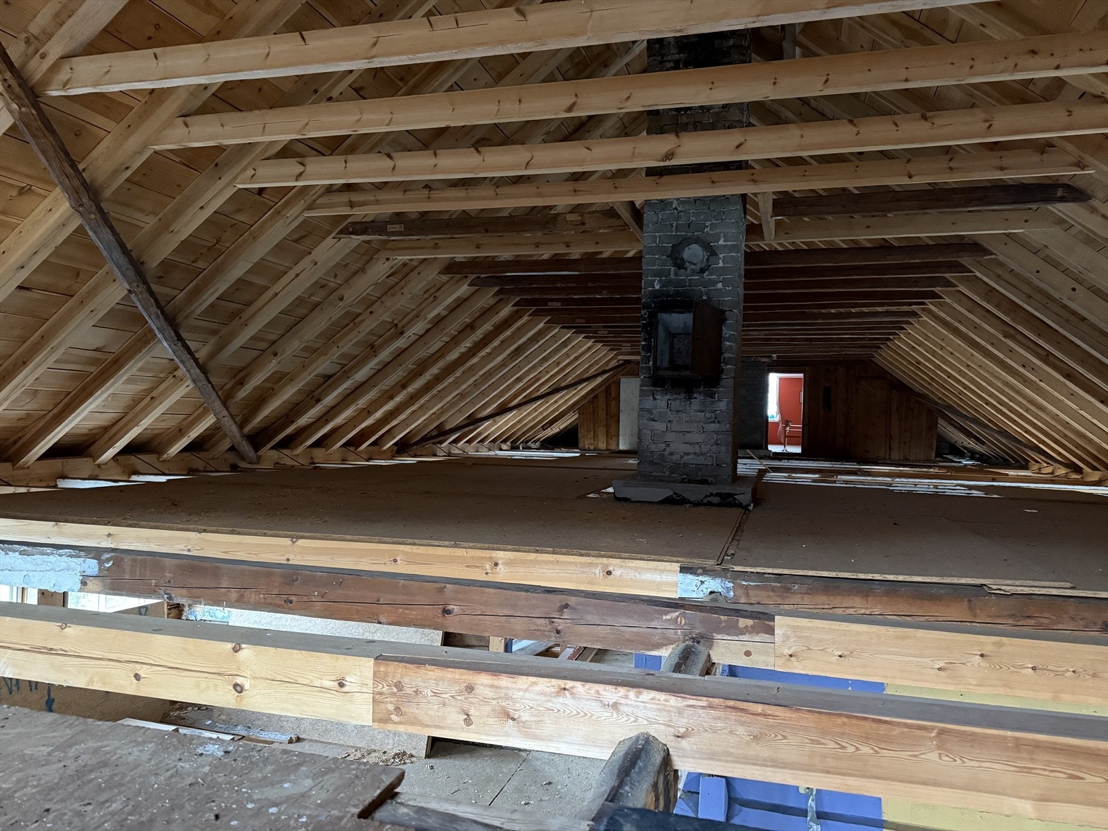 Innvendig er det meste rive. Galleribilde