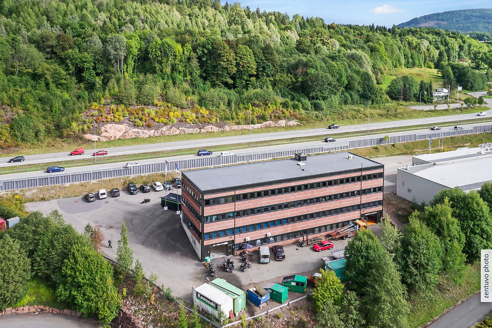 hf_std__2_.jpg Galleribilde