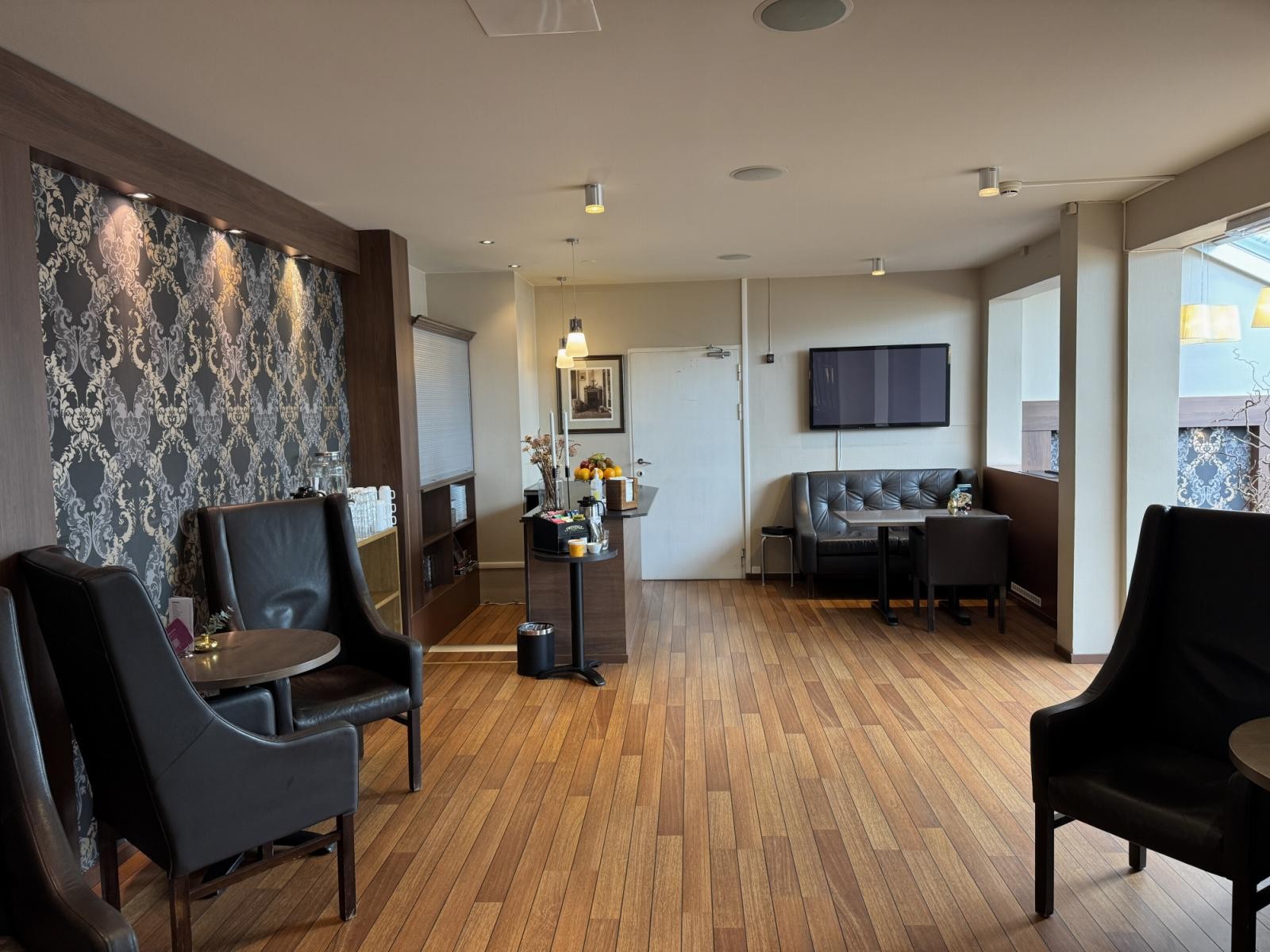 Lobbybar. Galleribilde