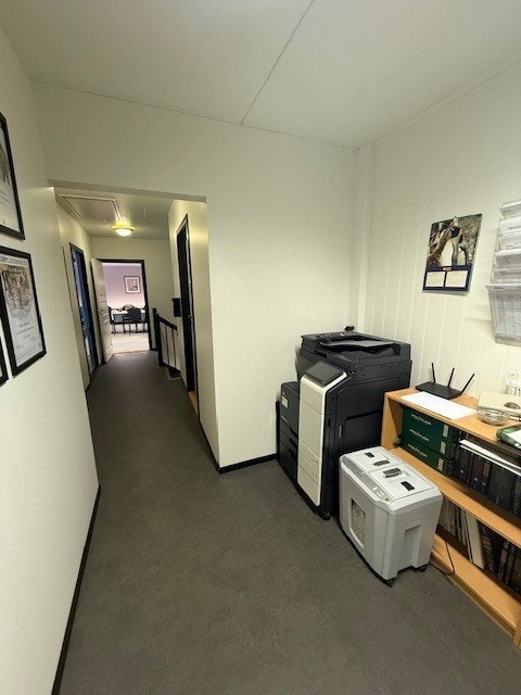 Gang/kopi fellesarealt til kontordelen Galleribilde