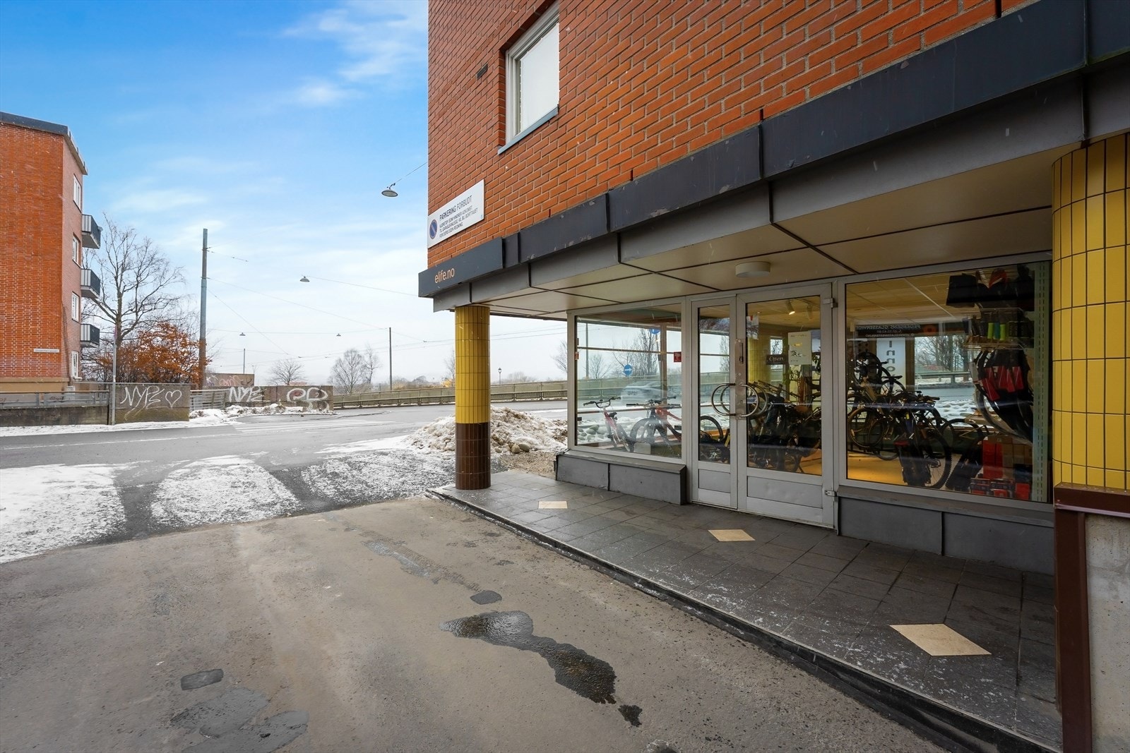 Fasade. Galleribilde