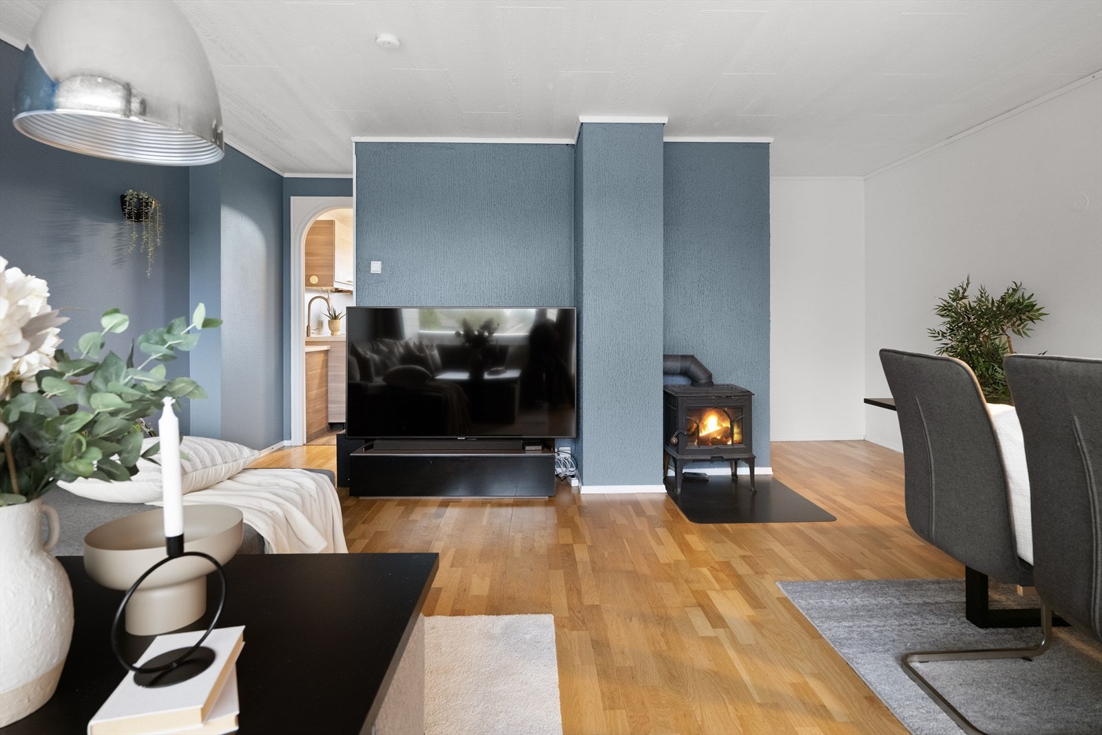 Vi beveger oss opp til boligens hovedetasje! Galleribilde