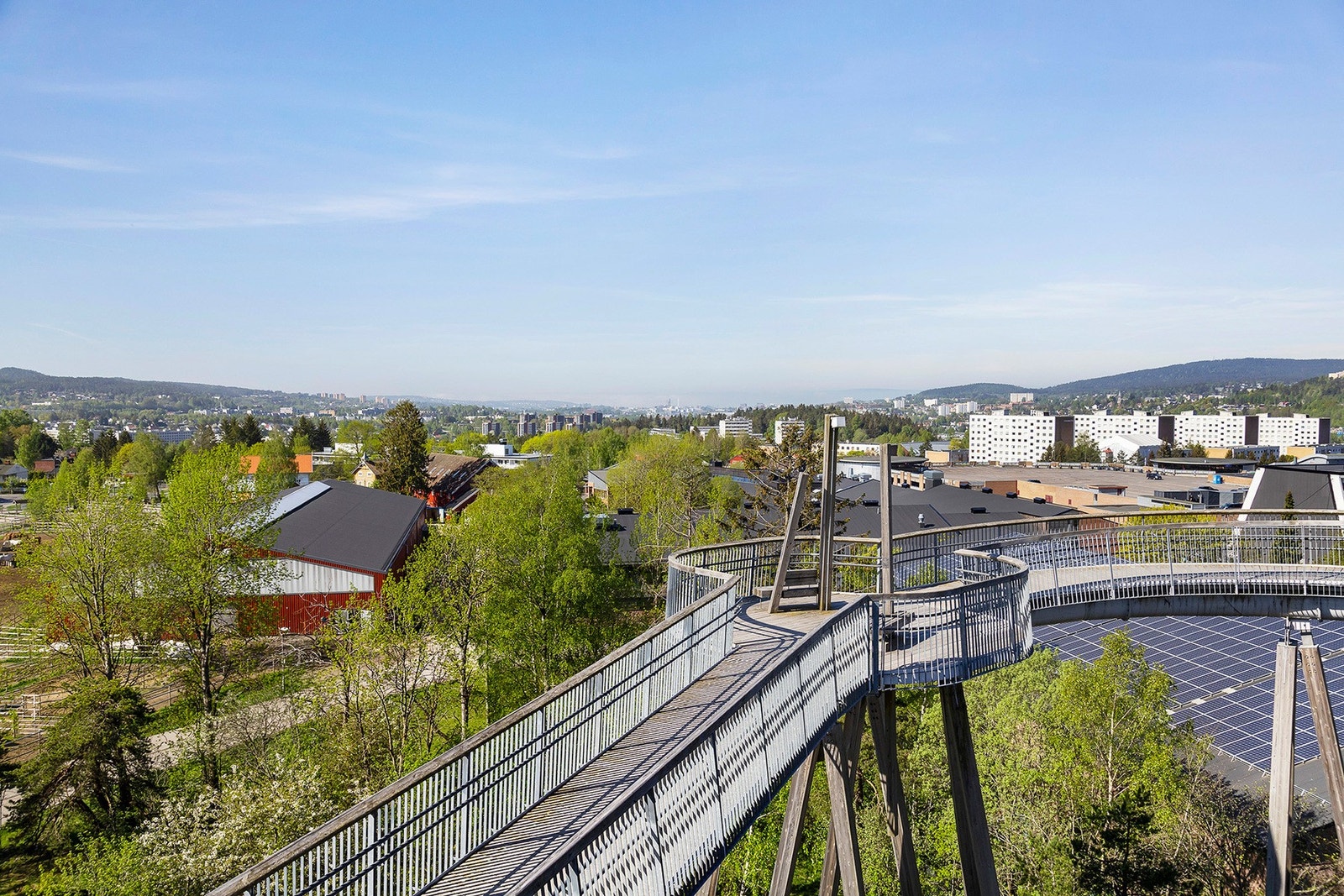 Stovner tårnet. Galleribilde