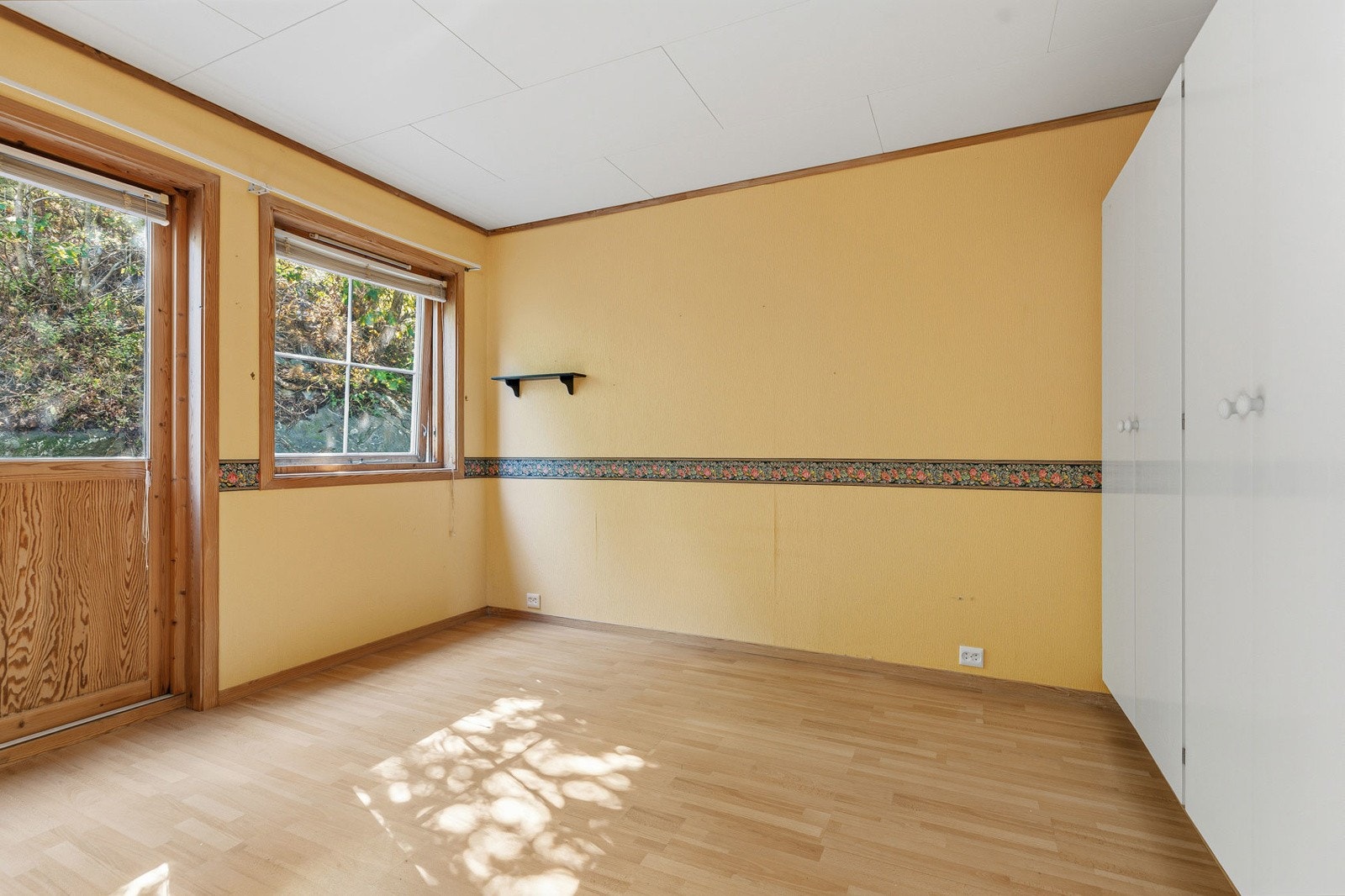 Soverom med utgang til veranda Galleribilde