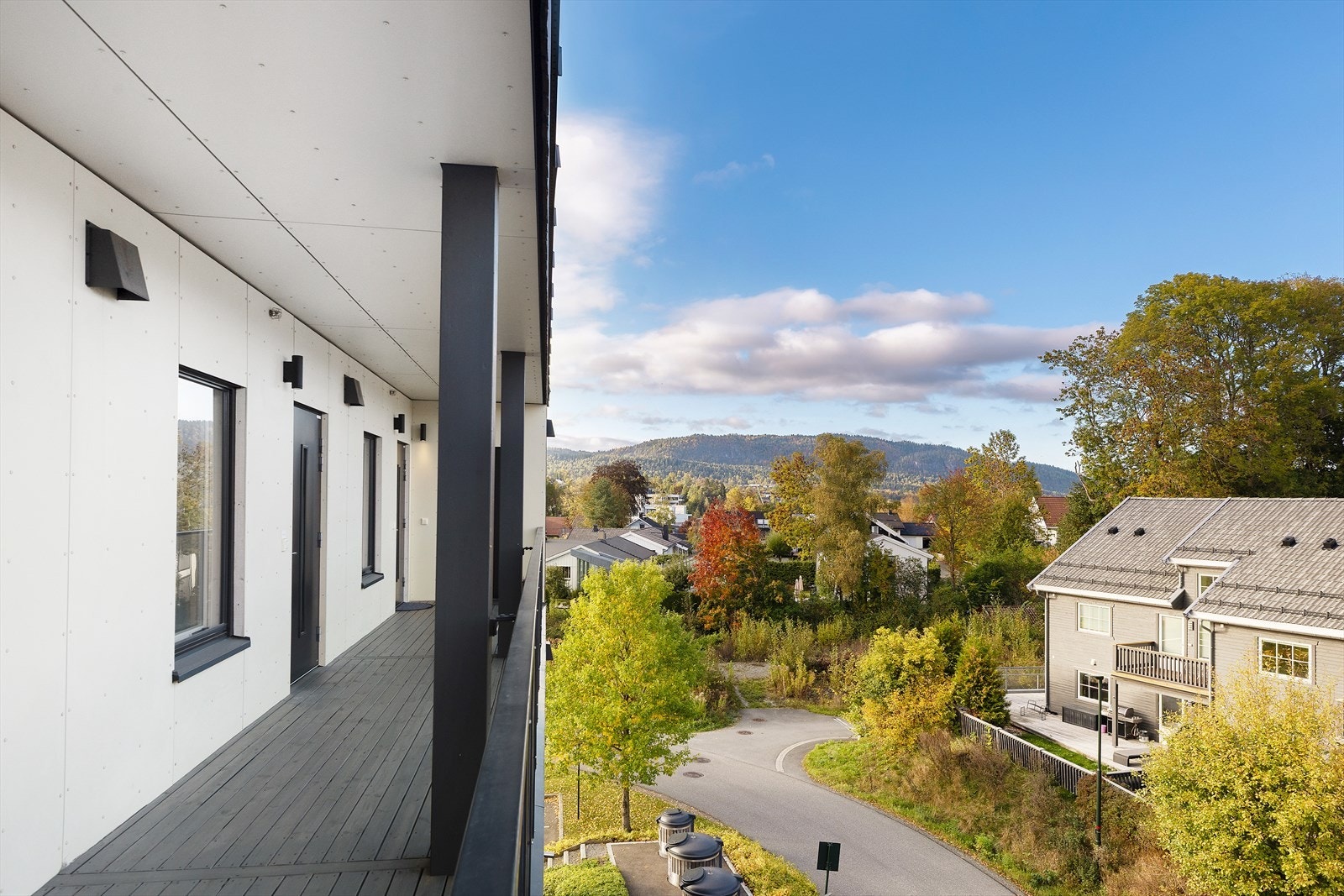 Her bor man i rolige og grønne omgivelser, samtidig som det er kort vei til Asker sentrum. Galleribilde