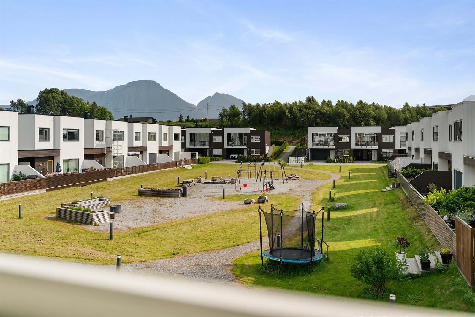 Her ligger alt til rette for en enkel og trivelig hverdag. Galleribilde