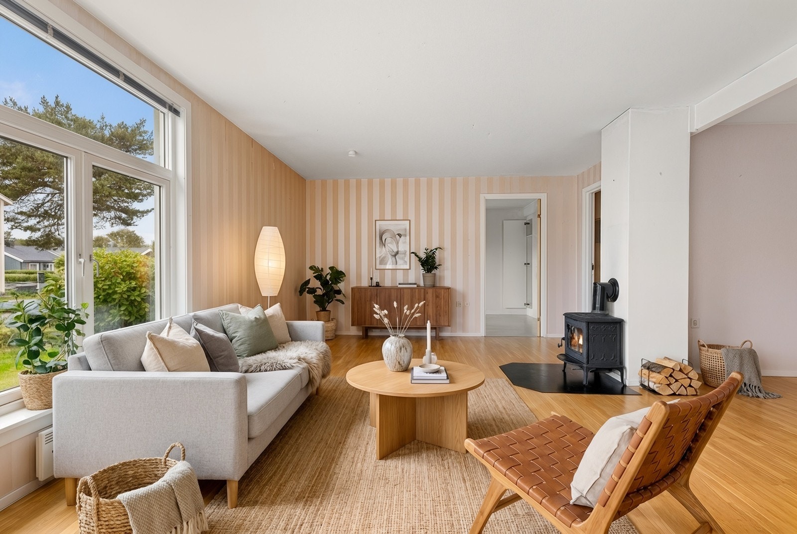 Bilde er en illustrasjon som viser mulig innredning av stuen.
Foto: Stian Inderhaug Galleribilde