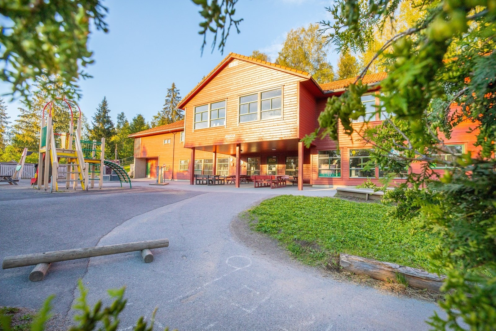 Det gjør også Parken bhg (ca 600 m) og Espira Snurrefjellet Bhg (ca 700 m) som er avbildet her Galleribilde