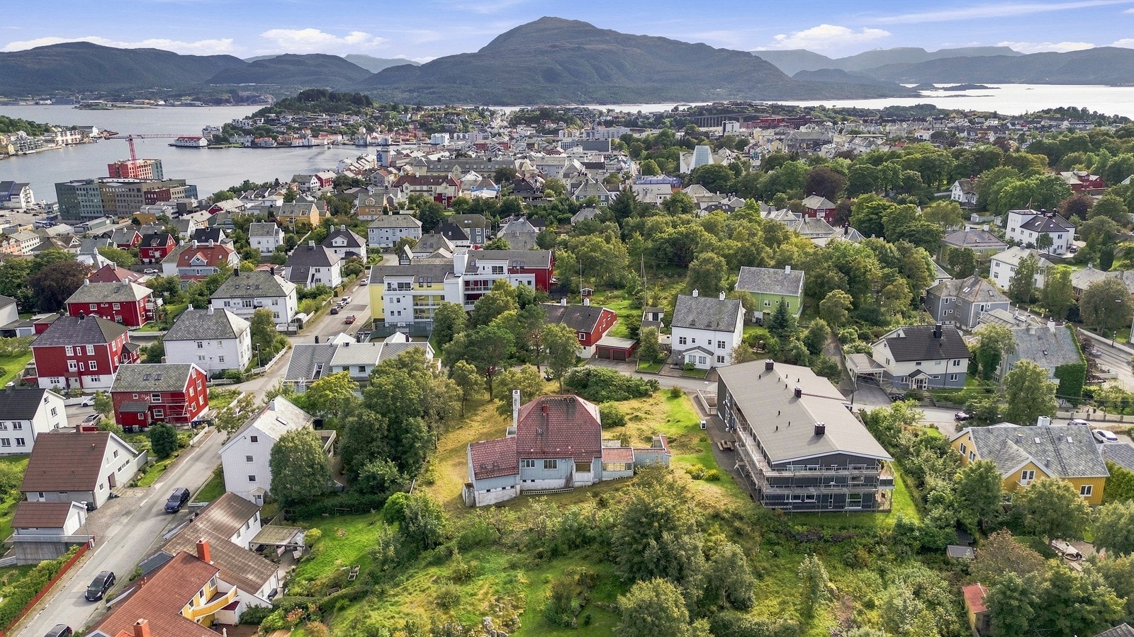 Dronebilde tatt fra nord Galleribilde