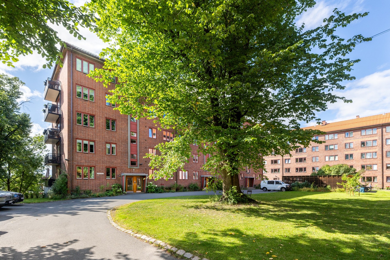 Nydelige fellesarealer rett utenfor døren. Galleribilde