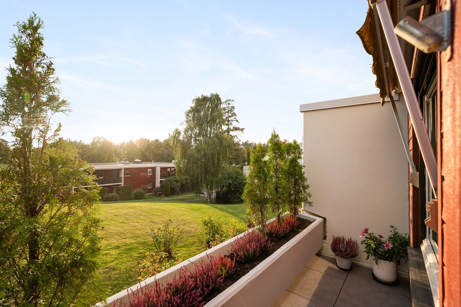 Utsikt fra balkong. Galleribilde