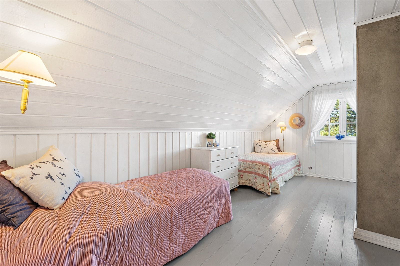 Soverom. Galleribilde