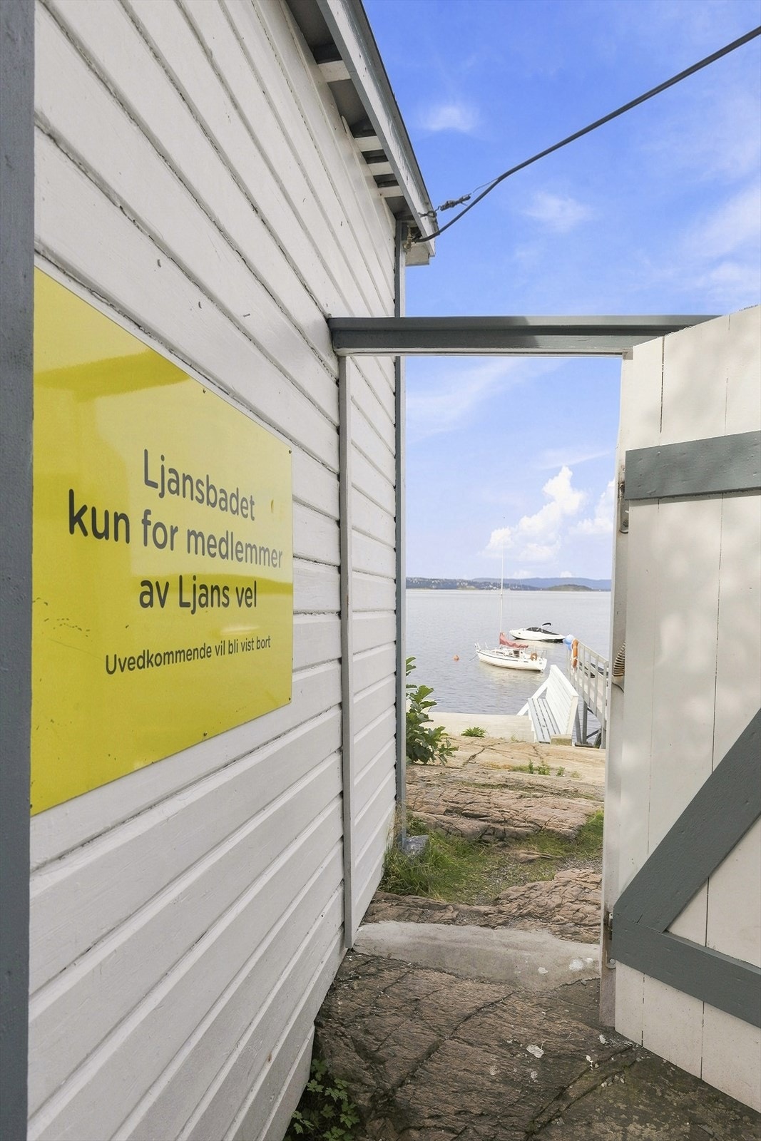 Ljansbadet er kun for medlemmer av Ljans Vel. Galleribilde