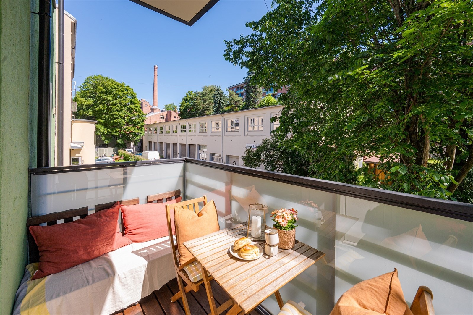 Leiligheten har en herlig balkong på ca. 4m². Galleribilde