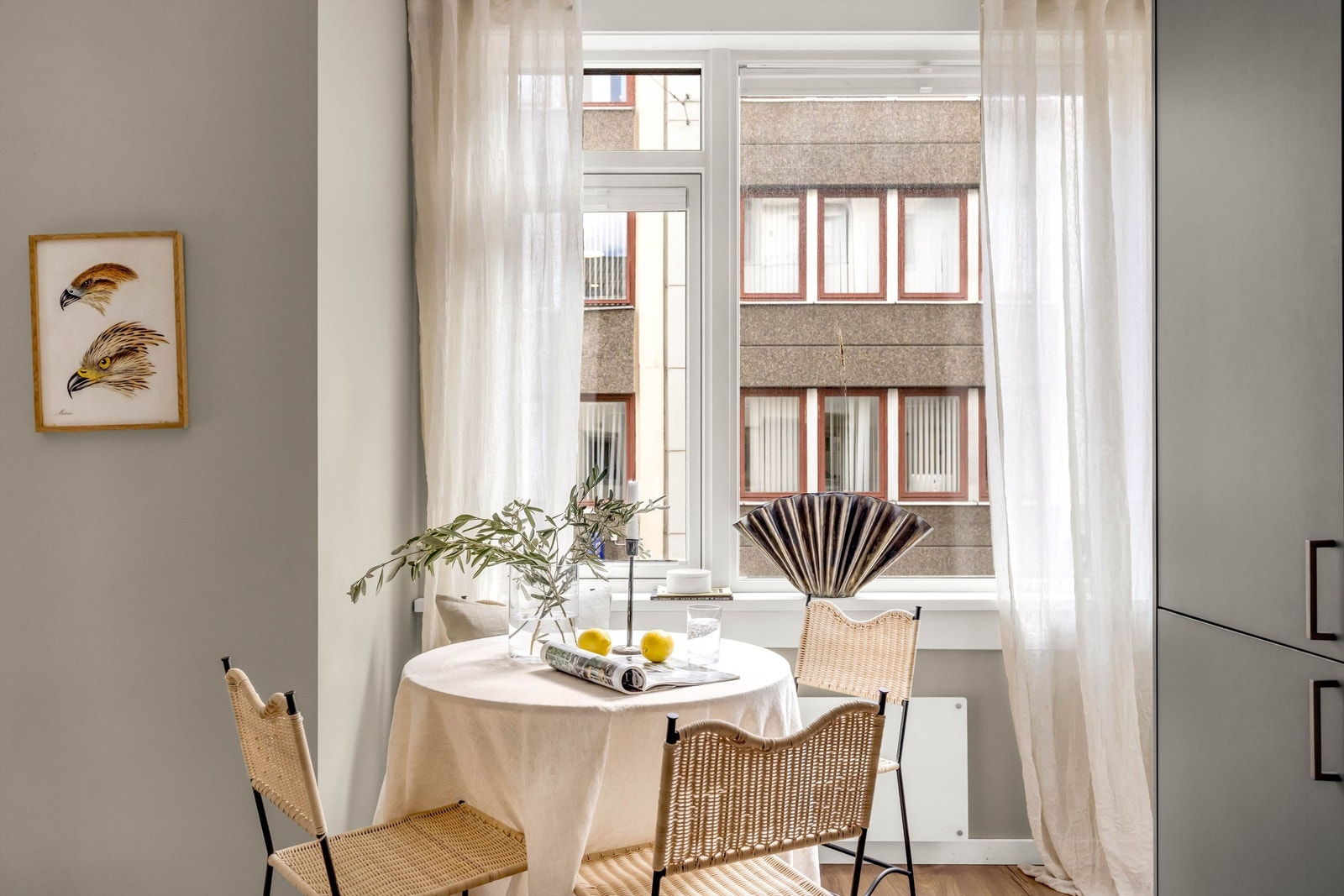 Fin plass til spisebord Galleribilde