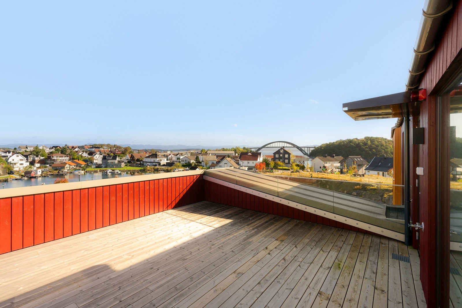 Leiligheten har en herlig takterrasse på 26 kvm. Galleribilde