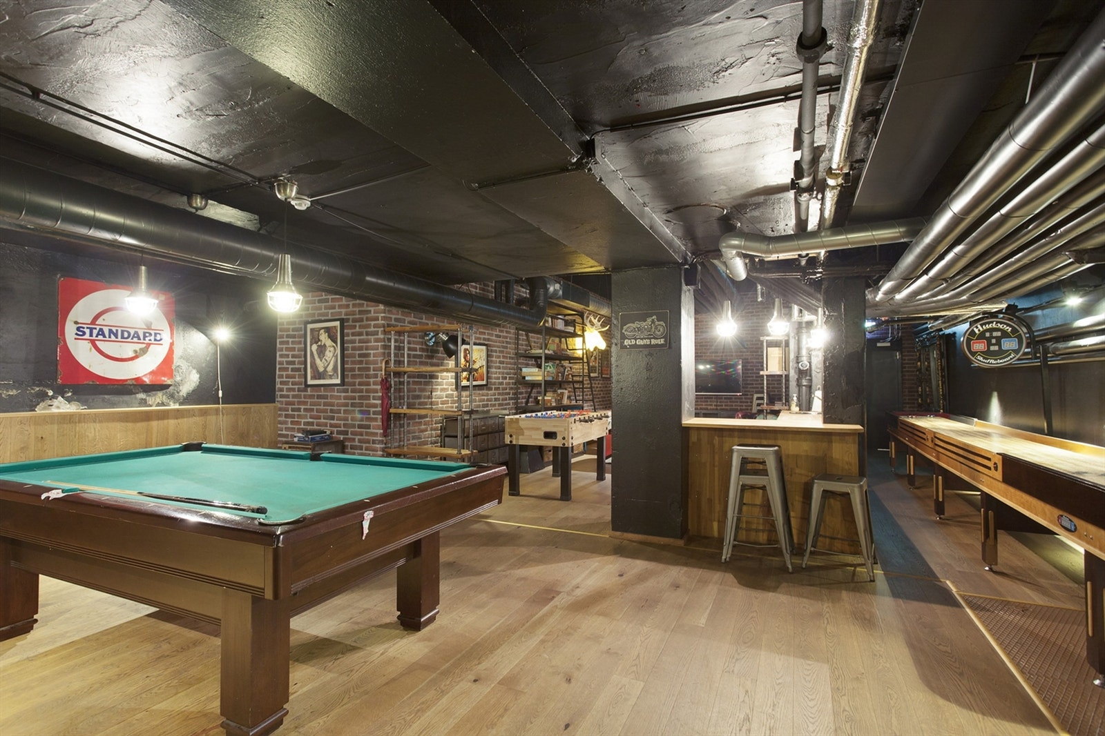 Sameiet har et stilig gamingroom som du som beboer kan booke for sammenkomster Galleribilde