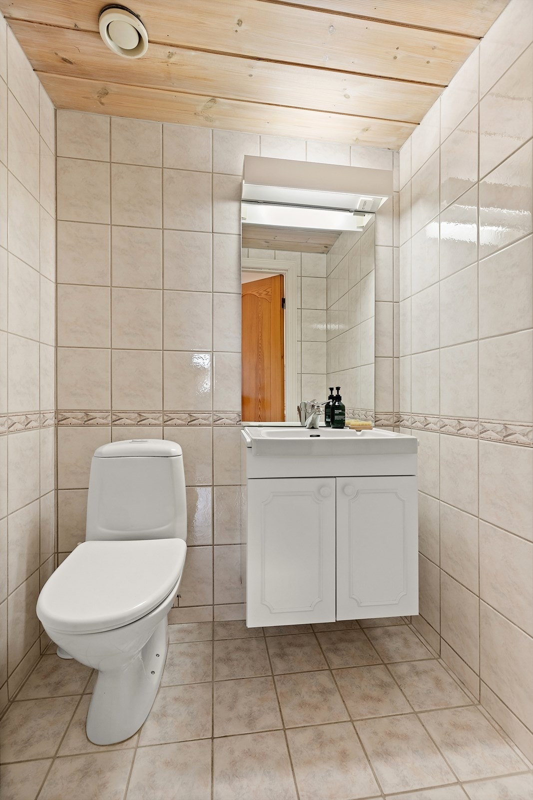 Toalettrom i 2.etg Galleribilde